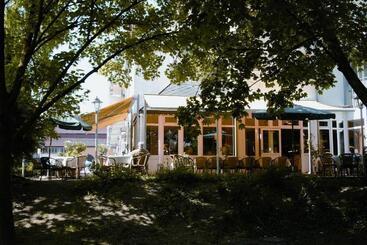 Parkhotel Frankfurt Airport