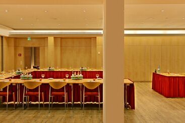 اقامتگاه Best Western  Sindelfingen City