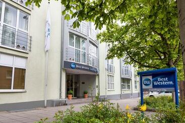 اقامتگاه Best Western  Sindelfingen City
