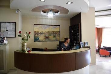 Blue Sea Hotel