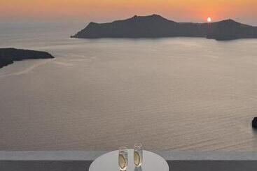Dana Villas & Infinity Suites