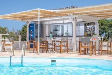 هتل Anemos Inn By Estia