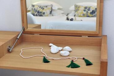 هتل Apollon Boutique