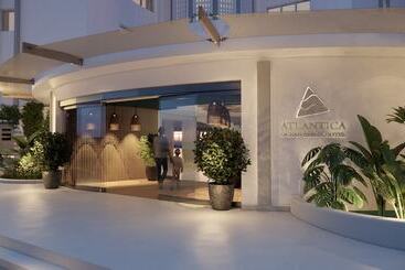 هتل Atlantica Ocean Beach Resort