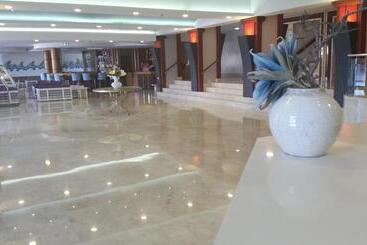 Hotel Belair Beach