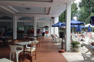 Hotel Belair Beach