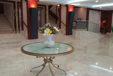 Hotel Belair Beach