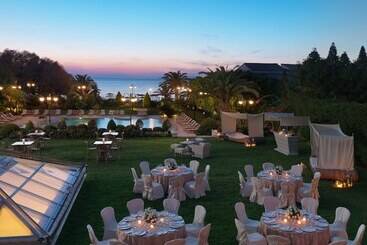 هتل Divani Apollon Palace & Thalasso
