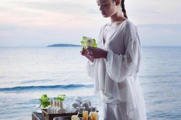 هتل Divani Apollon Palace & Thalasso
