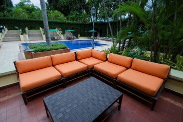 هتل Hilton Princess San Pedro Sula