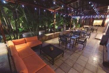 هتل Hilton Princess San Pedro Sula