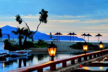 Hotel Kalyves Beach