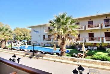 Hotel Kalyves Beach