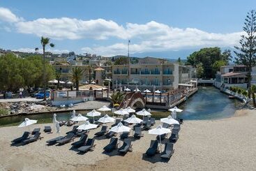 Hotel Kalyves Beach
