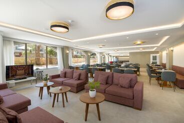 Hotel Kalyves Beach