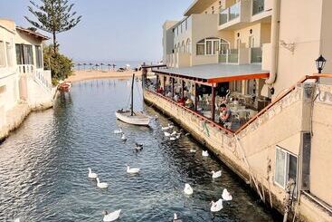 Hotel Kalyves Beach