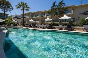 Hotel Kalyves Beach