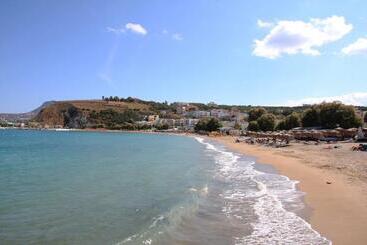 Hotel Kalyves Beach