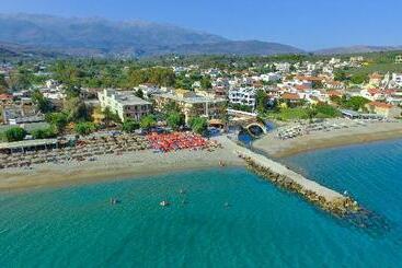 هتل Kalyves Beach