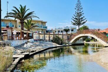 Hotel Kalyves Beach