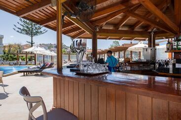 Hotel Kalyves Beach