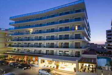 هتل Manousos City