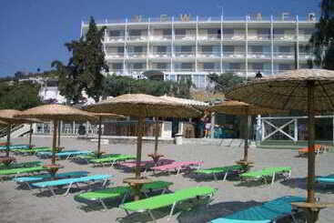 هتل New Aegli Resort