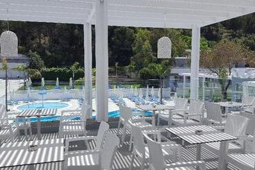 酒店 Oceanis Park
