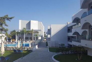 酒店 Oceanis Park