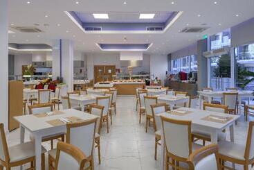 酒店 Oceanis Park