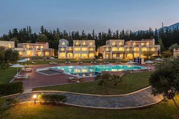 هتل Pilot Beach Resort