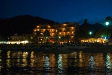 هتل Potamaki Beach