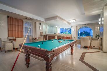 هتل Zante Park Resort & Spa, Bw Premier Collection