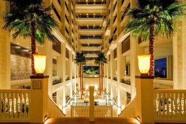 Rihga Royal Laguna Guam Resort