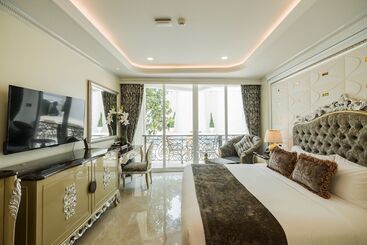 هتل Lk Emerald Beach Sha Extra Plus