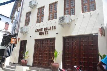 هتل Spice Palace