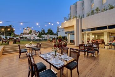 Amarpreet, Chhatrapati Sambhajinagar   Am Hotel Kollection