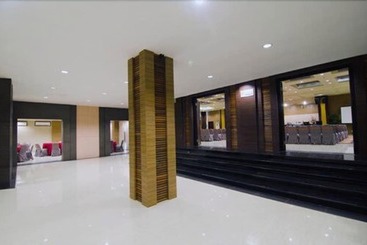 هتل Aria Barito