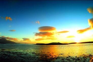 هتل Clew Bay
