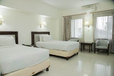 هتل Grand Inna Medan
