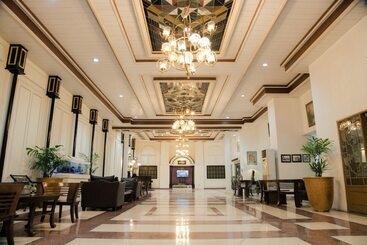 هتل Grand Inna Medan