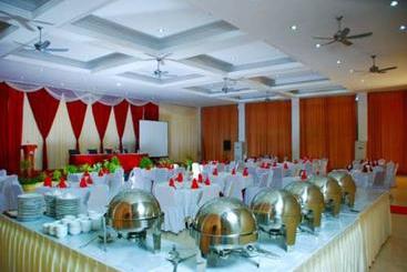 هتل Grage Bengkulu
