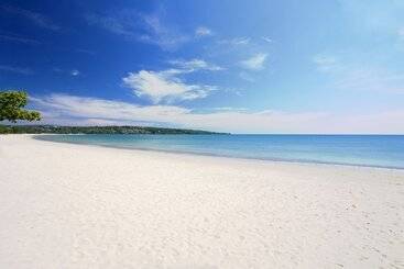 هتل Keraton Jimbaran Beach Resort