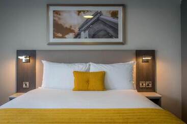 Maldron Hotel Pearse Street Dublin City