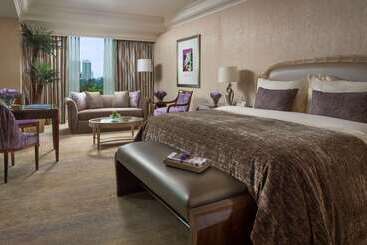 Mulia Senayan, Jakarta - Jakarta