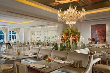 هتل Mulia Senayan, Jakarta