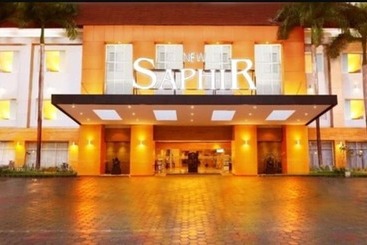 酒店 New Saphir Yogyakarta