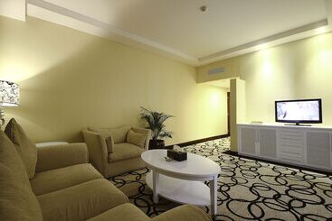 酒店 New Saphir Yogyakarta