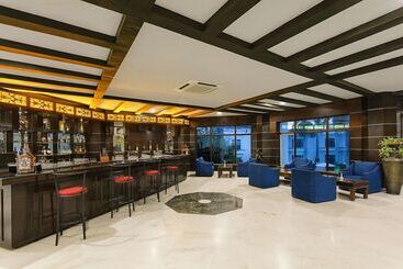هتل Ramada Khajuraho