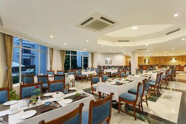 هتل Ramada Khajuraho